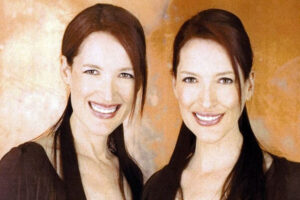 13 Famous Psychic Mediums: The Psychic Twins (Terry and Linda Jamison)